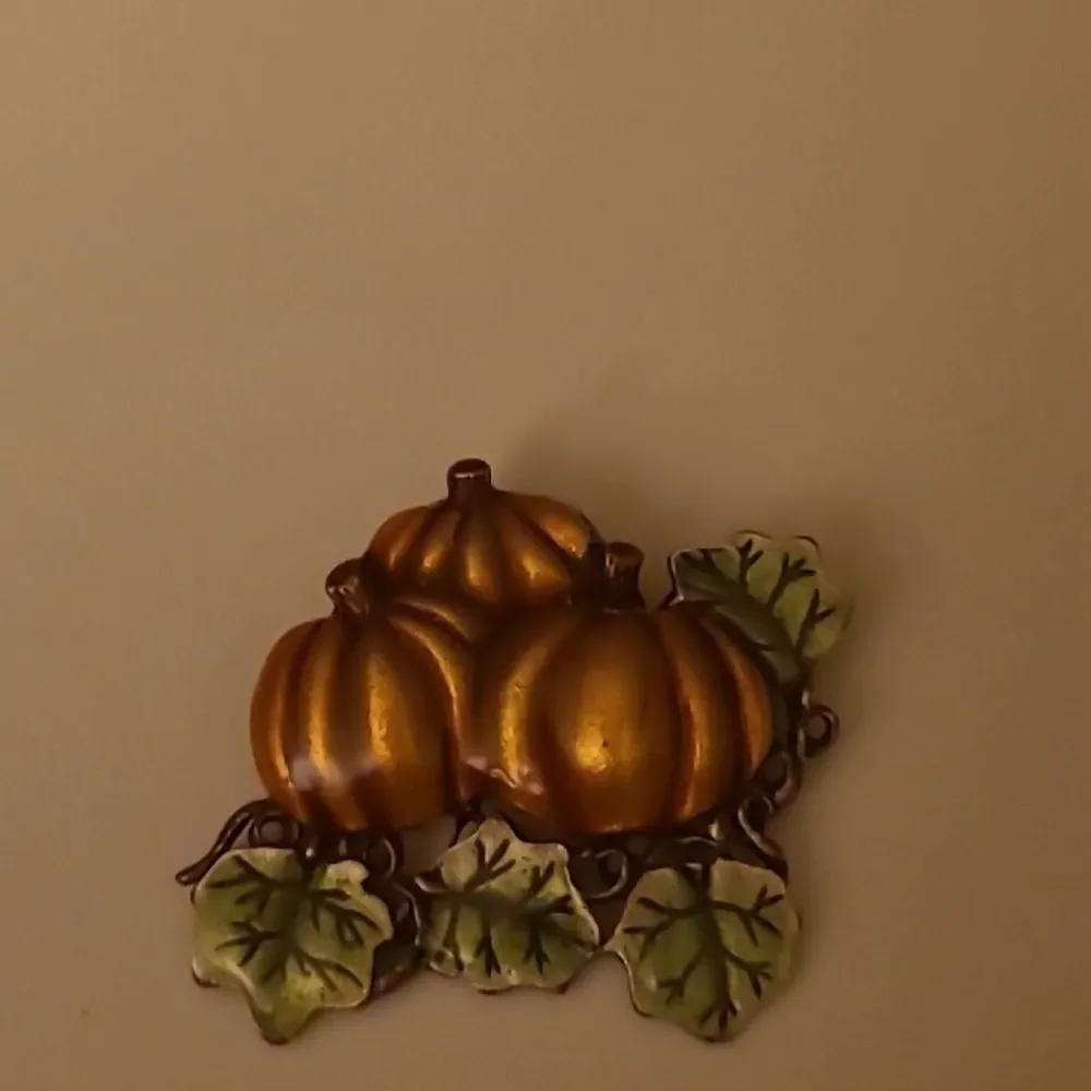 Camjo Pumpkin Pin/Pendant